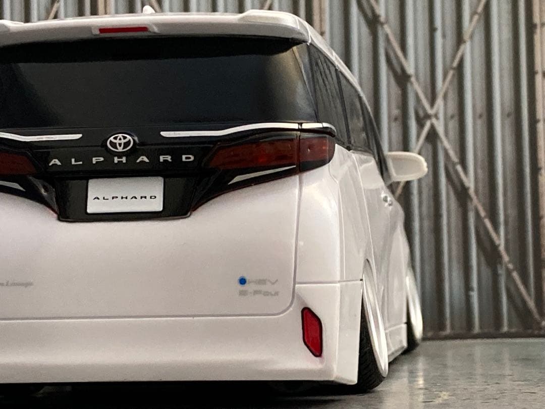 1/24 新型アルファード・パール（カスタム品）