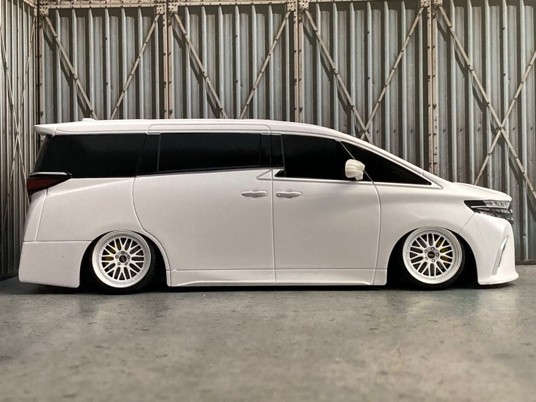 1/24 新型アルファード・パール（カスタム品）