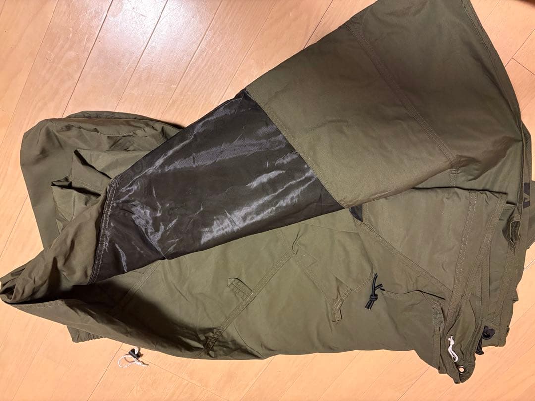 WAQ Alpha TC SOLO DX 専用フロントウィンドウ オリーブ