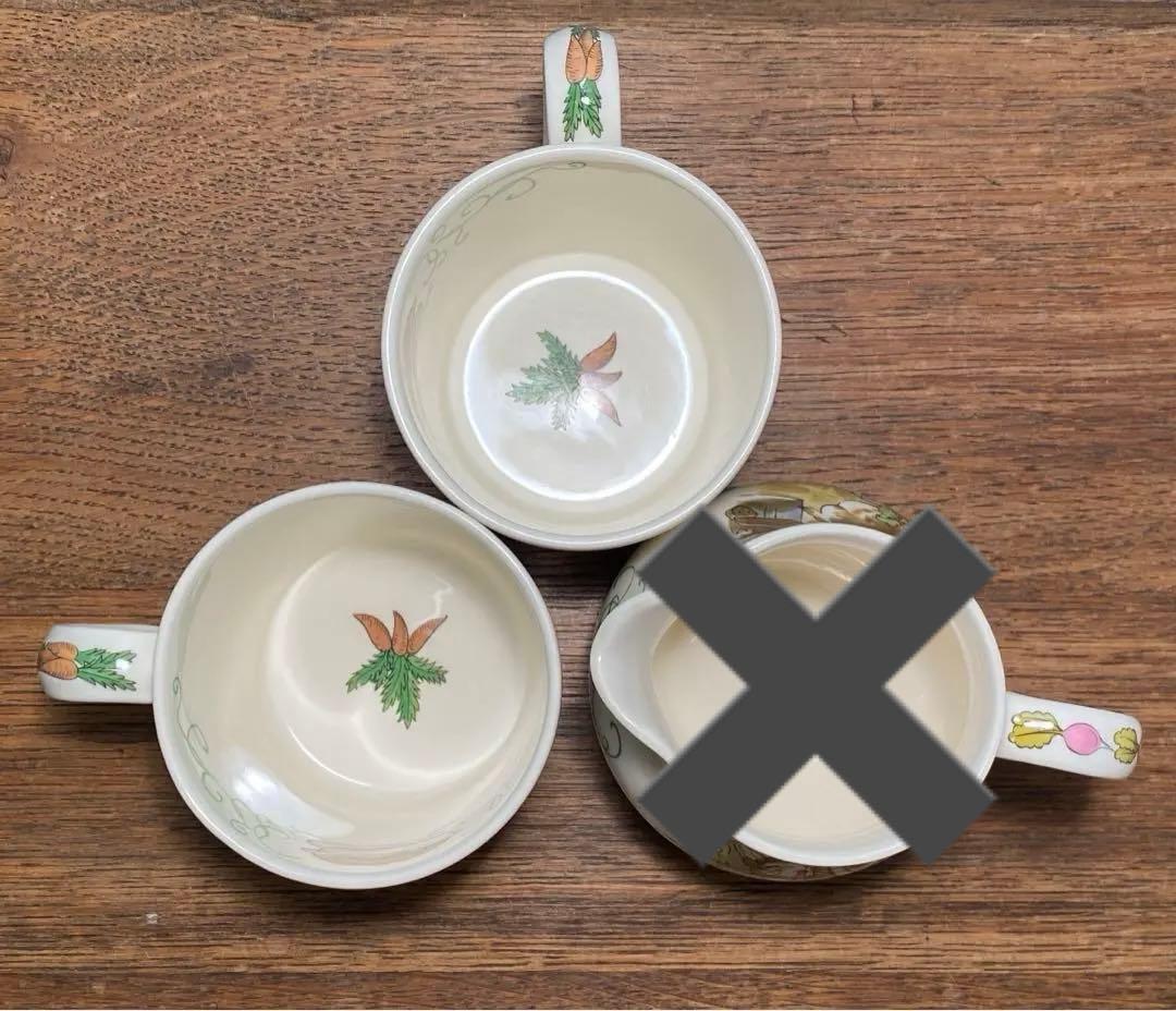 Kuhさま専用ピーターラビット グリーンライン ライン無し マグカップ2個セット