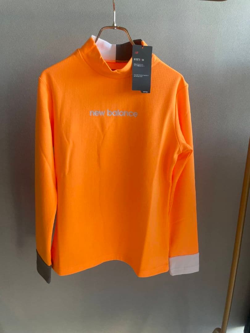 New balance　モックネック長袖ストレッチシャツ