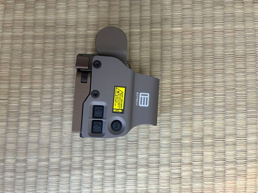実物EOTech EXPS3 タン色ホログラフィックサイト