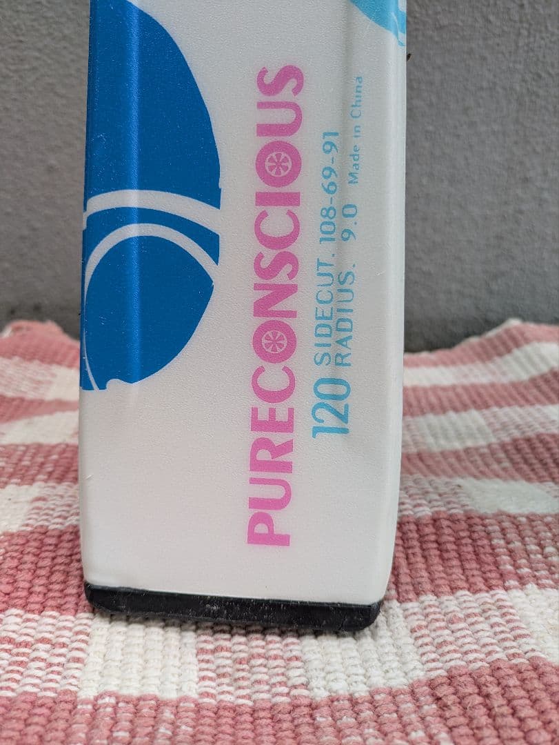 子供用　スキー板 120cm 　ビンディング・ストック付き