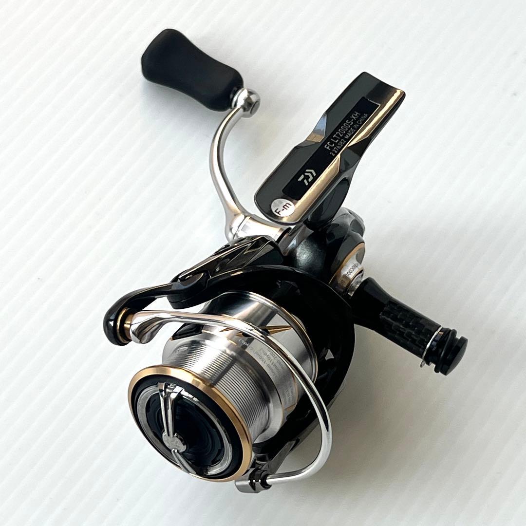 ダイワDaiwa ルビアスFCLT2000S-XH バランサー付き