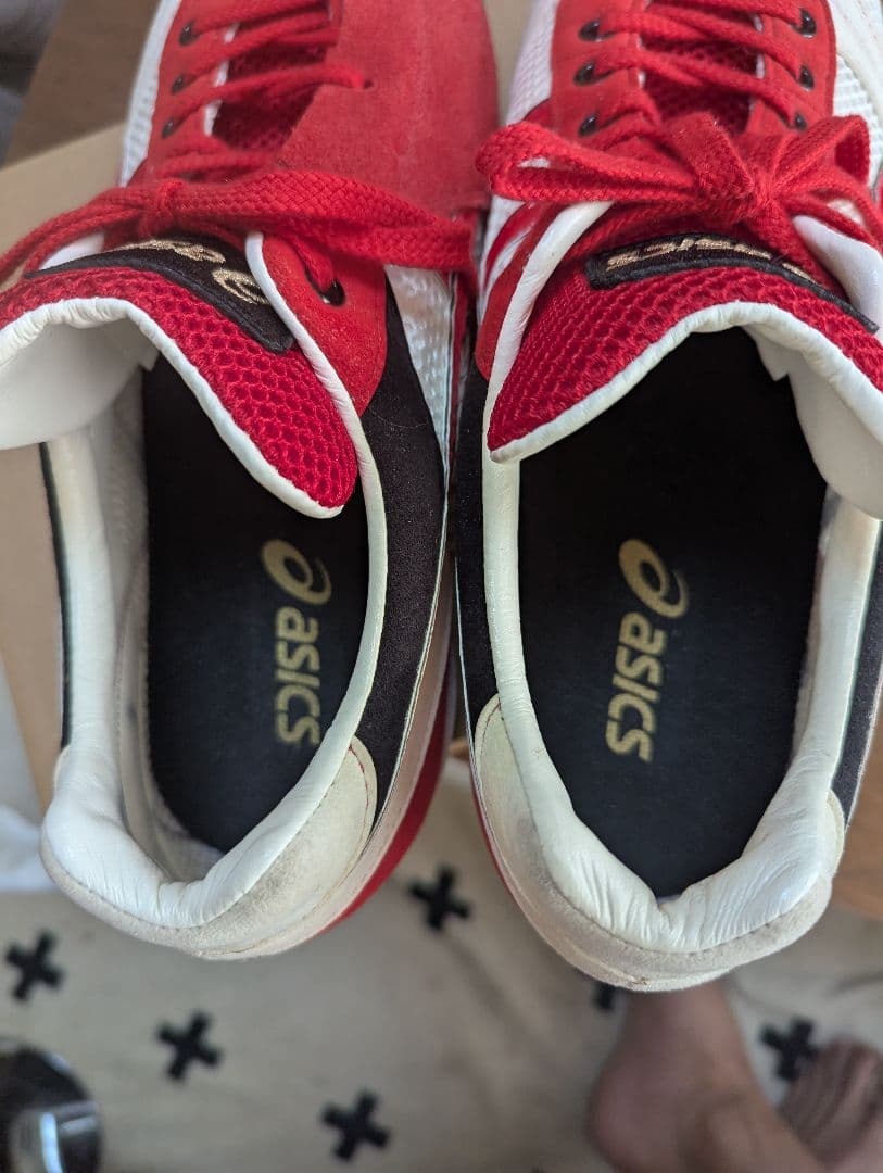 asics オーダースパイク30センチ