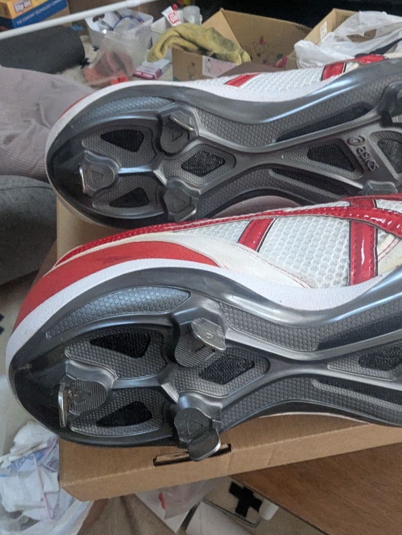 asics オーダースパイク30センチ