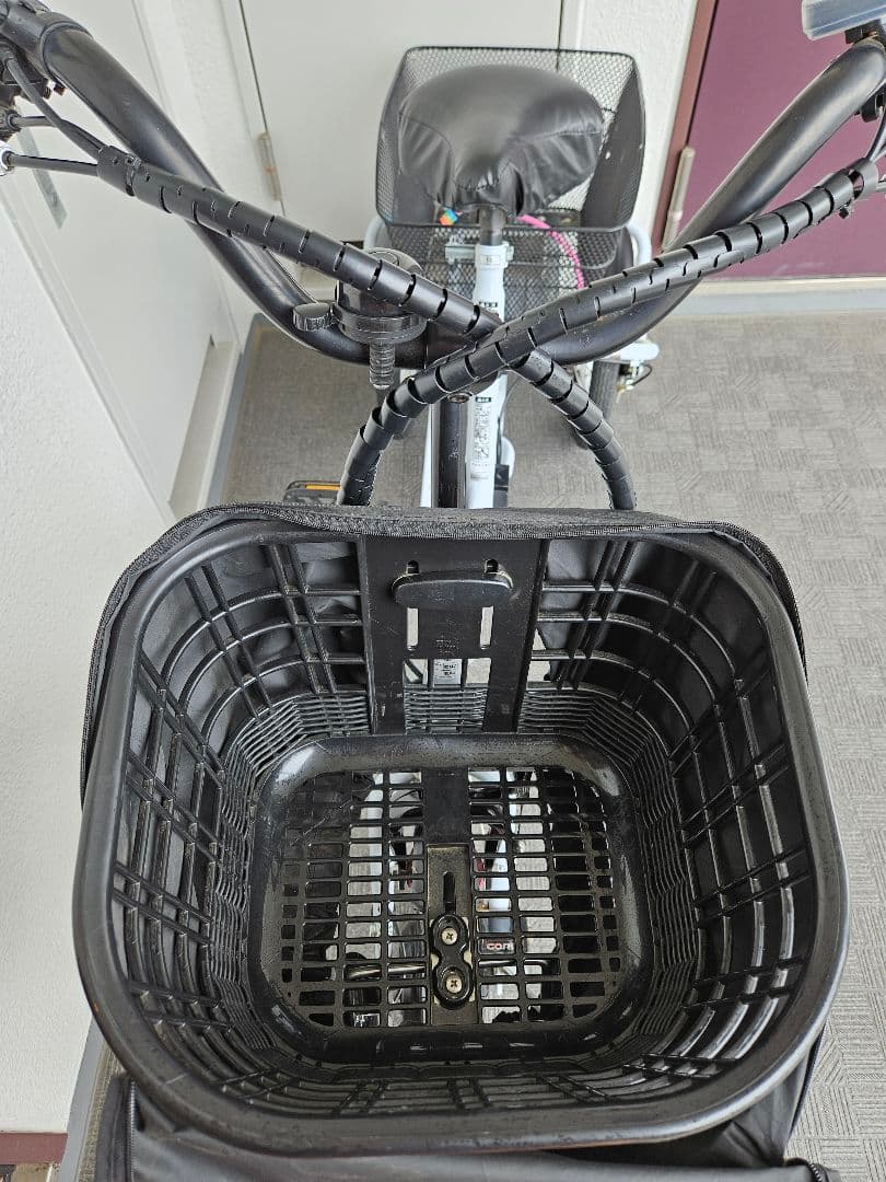 電動アシスト三輪車 ホワイト バスケット付き　2024/2月購入品