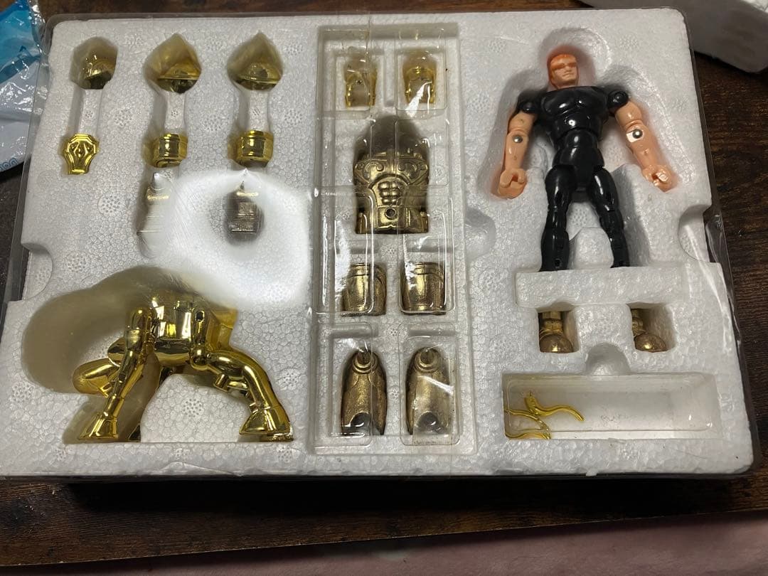 聖闘士聖衣大系　タウラスアルデバラン　フランス版