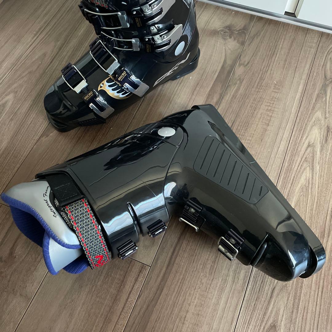 未使用品★ GEN ゲン　スキーブーツ　EQUIPE DIN7880 30㎝