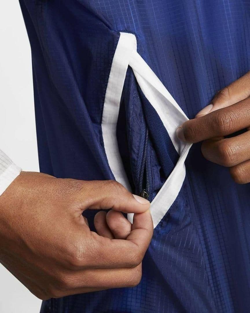 残少 L ナイキ BRS ランニング ジャケット　パーカー ブルーリボン 紺 赤