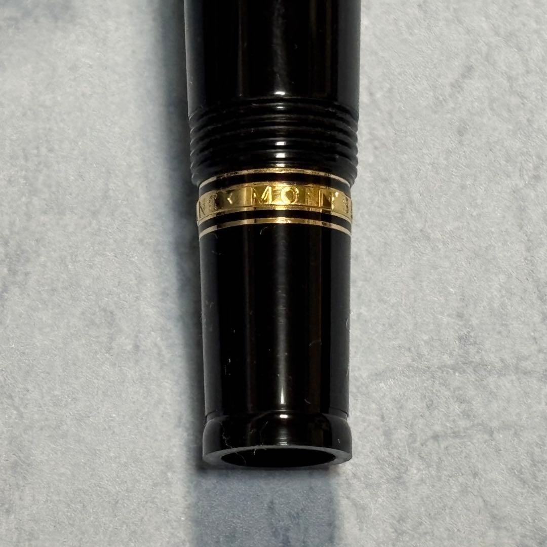 週末特価　Mont Blanc ボエム　万年筆　ペン先１４Ｋ