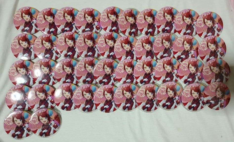 すとぷり　莉犬　缶バッチ　アリツア　等身　白衣装　旗持ち