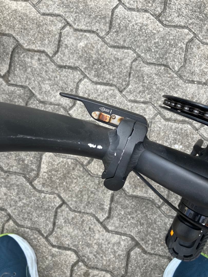 ジャンク品 折りたたみ電動アシスト自転車 FAT-01 20インチ 極太タイヤ