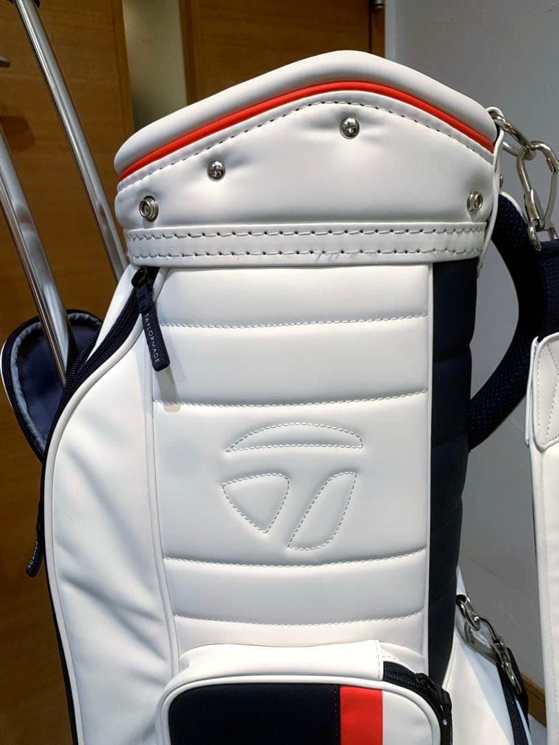 希少　ほぼ未使用　テーラーメイド　キャスター　キャディバッグ　メンズ　レディース