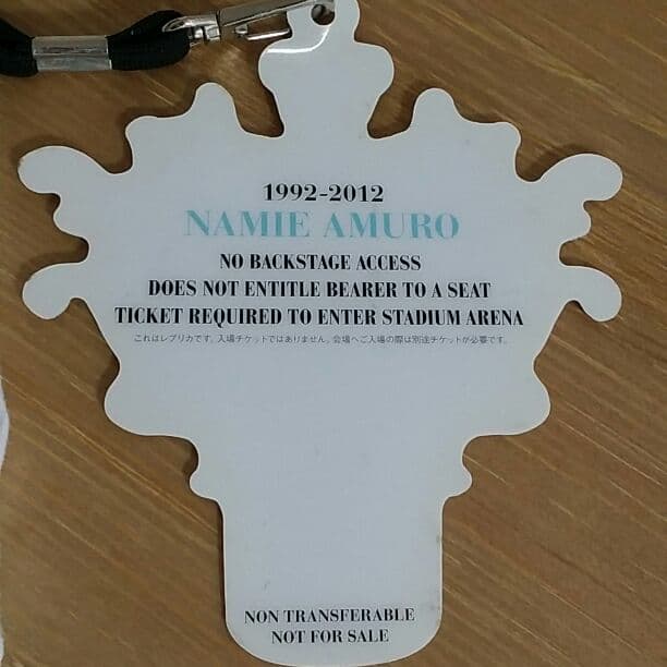 安室奈美恵Tシャツ　キーホルダー　ハンカチ　限定品