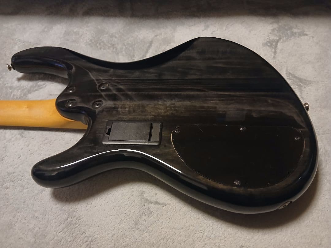 Cort Action DLX エレキベース 4弦 ソフトケース付 美品