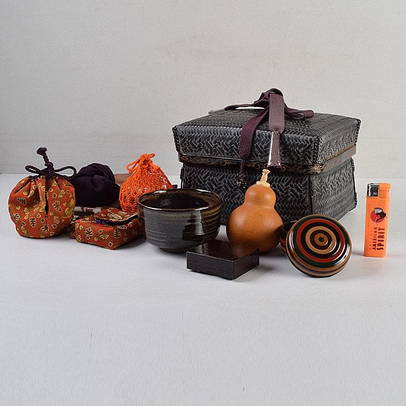 茶道具　御所篭　茶籠　香合　茶碗など　五点　一式　仕覆付　D　R9448