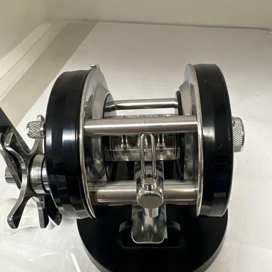 ABU Ambassadeur 5000C ベイトリール