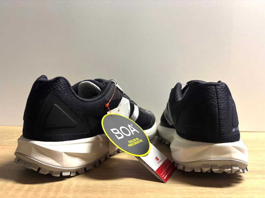 未使用 28cm 2E ニューバランスゴルフシューズ UGS1001F ブラック