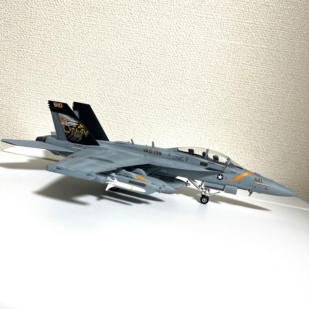 プラモデル完成品1/72EA-18Gグラウラー