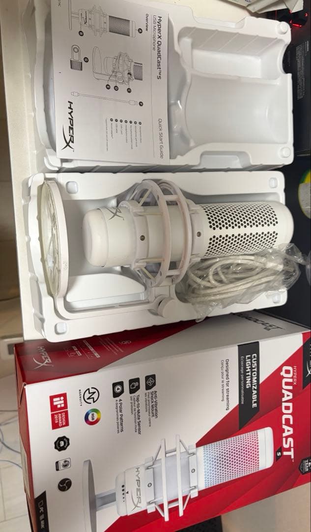 HyperX QuadCast S ホワイト