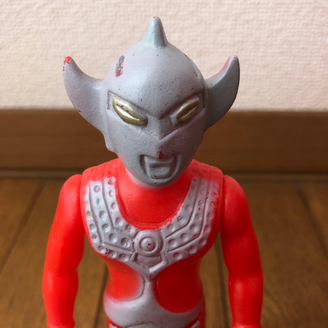 ウルトラマンタロウ　パチソフビ　無版権