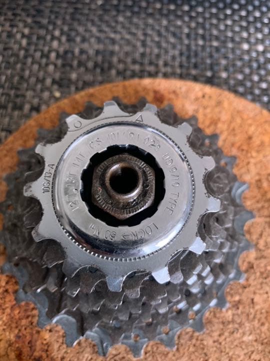 Mavic フリーハブボディ　カンパニョーロ　バイクハンド