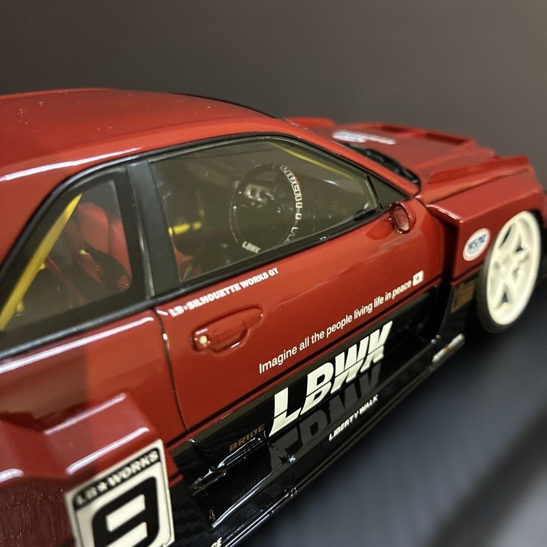 032 LBWK LB-ER34 スーパーシルエット 1/18スケール ミニカー