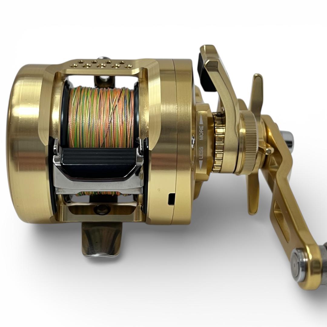 美品 SHIMANO 22オシアコンクエスト300HG(右) ジギング リール