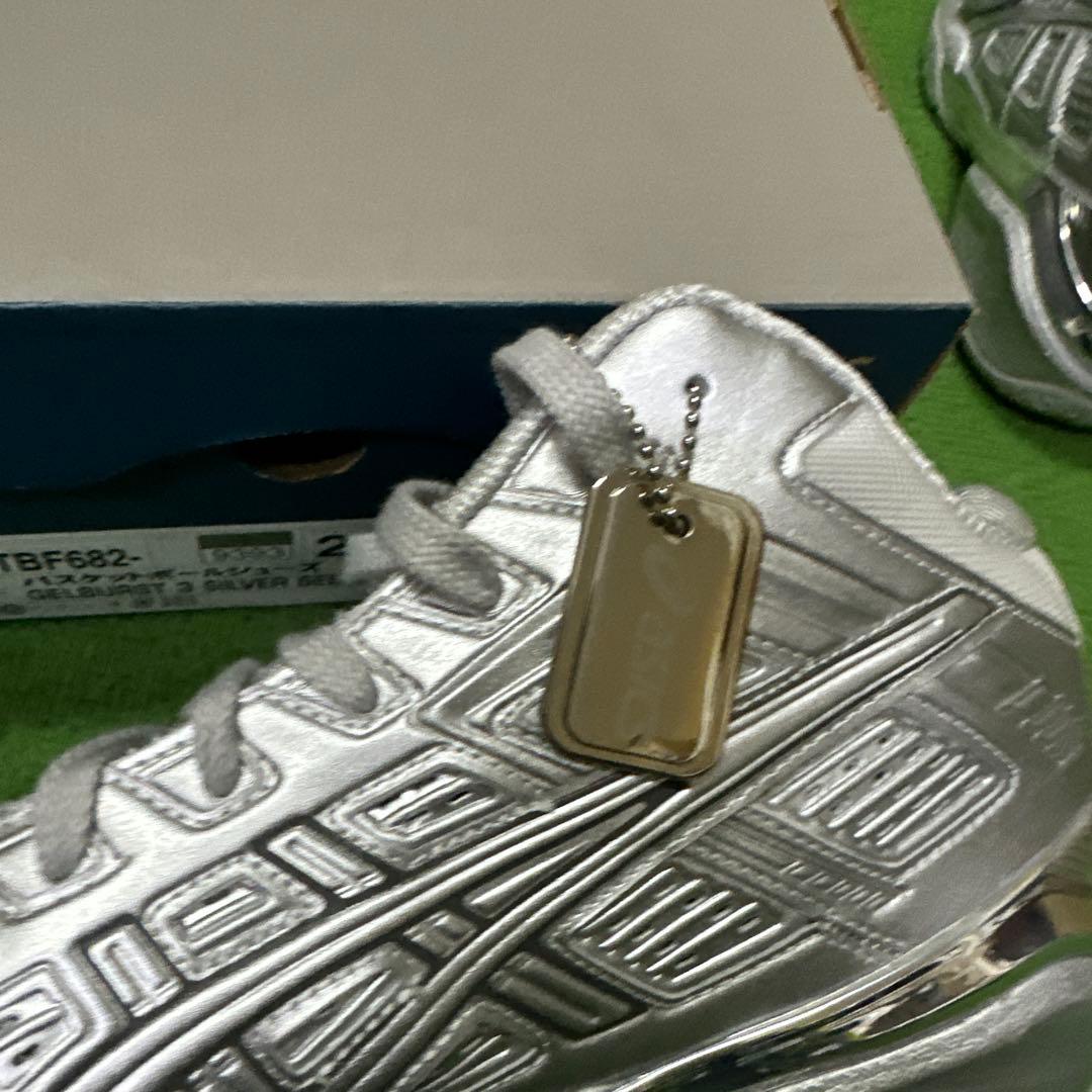 ゲルバースト3シルバーセレクション　バスケットボールシューズ　27.5cm