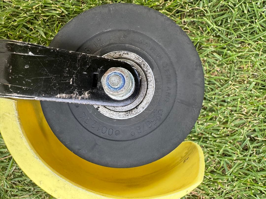 Marwe Rollerskis クラシカル用 （NNNビンディング付き)