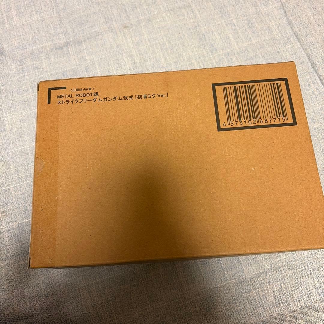 L ROBOT 魂 ストライクフリーダムガンダム 初音ミクVer