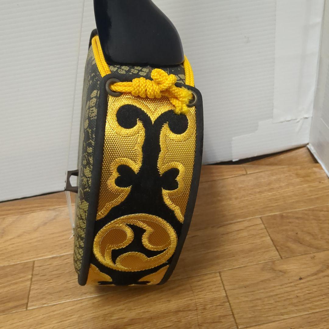 【現状品】沖縄三味線 蛇皮柄 三味線糸付き