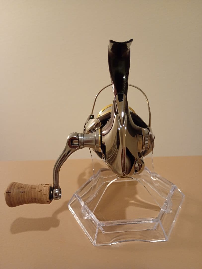 シマノ　12カーディフ Ci4+C2000SS リール