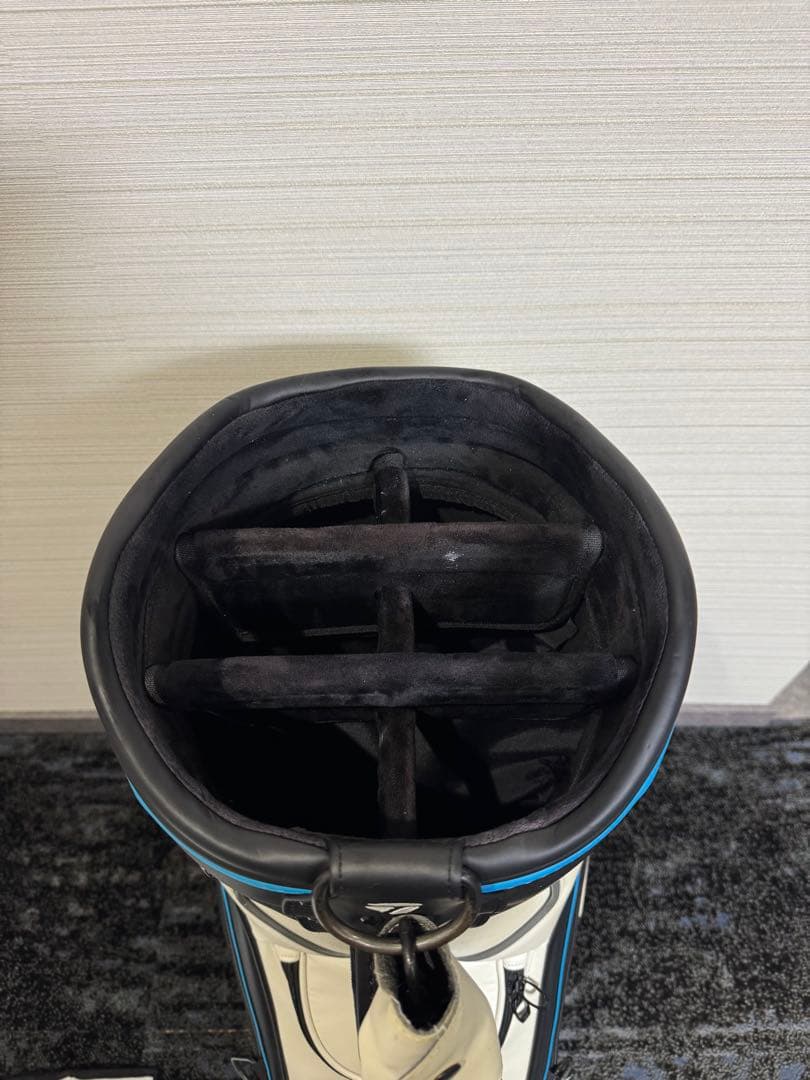 専用テーラーメイド SIM キャディバッグ ツアーモデル 10.5型