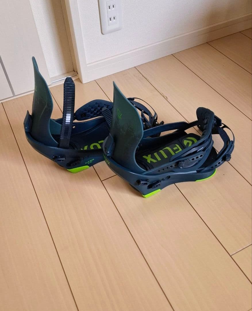 FLUX CV スノーボードビンディング Mサイズ ネイビー