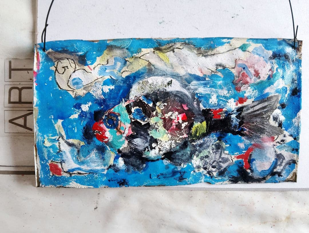 抽象魚の油彩画タナゴ