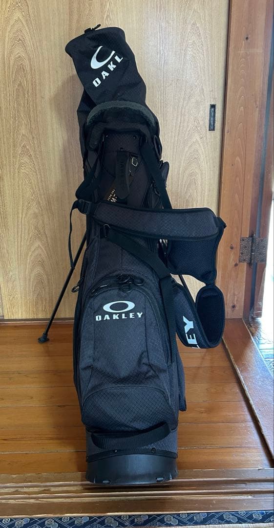 OAKLEY ゴルフバッグ(キャディバッグ) ブラック