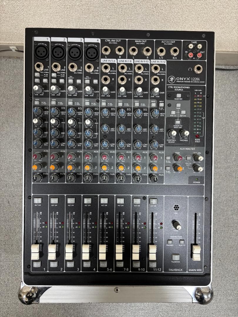 【動作未確認】Mackie Onyx 1220i 専用ケース・オヤイデケーブル付