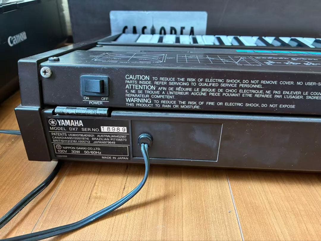 Yamaha DX7 シンセサイザー ケース付き 通電確認済み