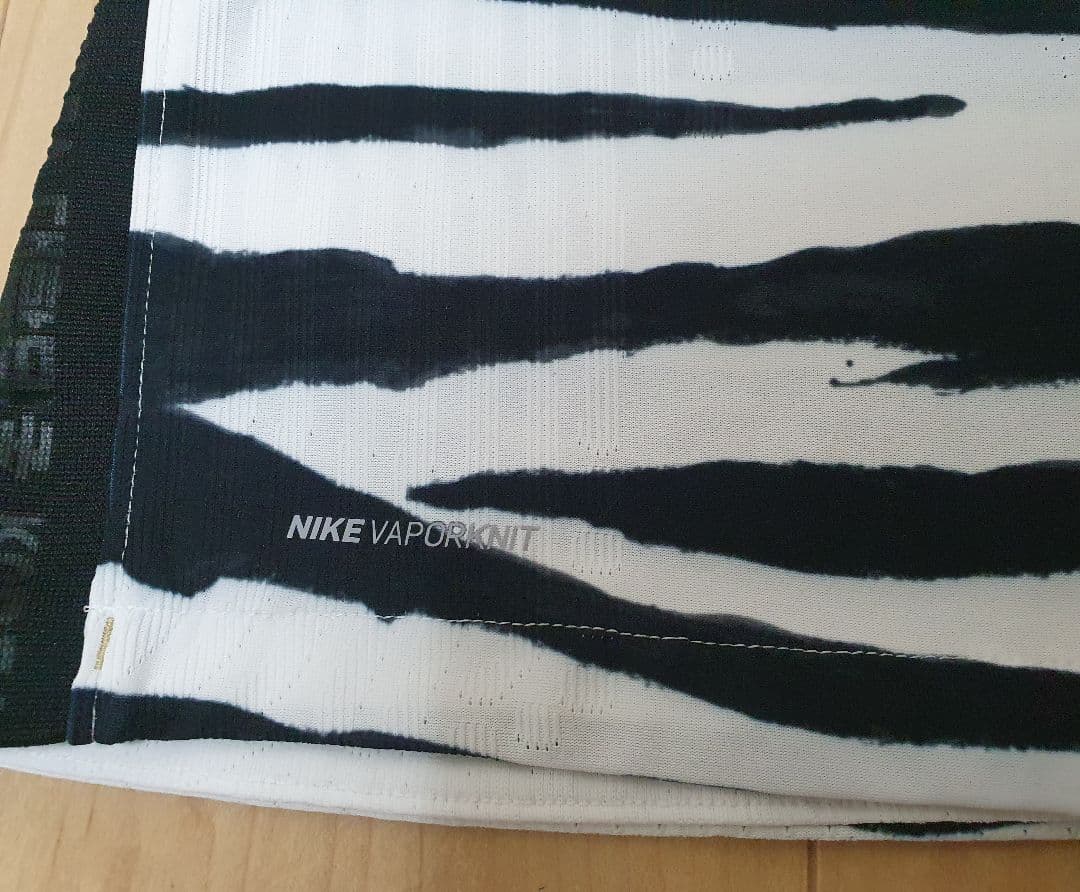 Nike 韓国代表 サッカーウェア3点セット 83番選手実着