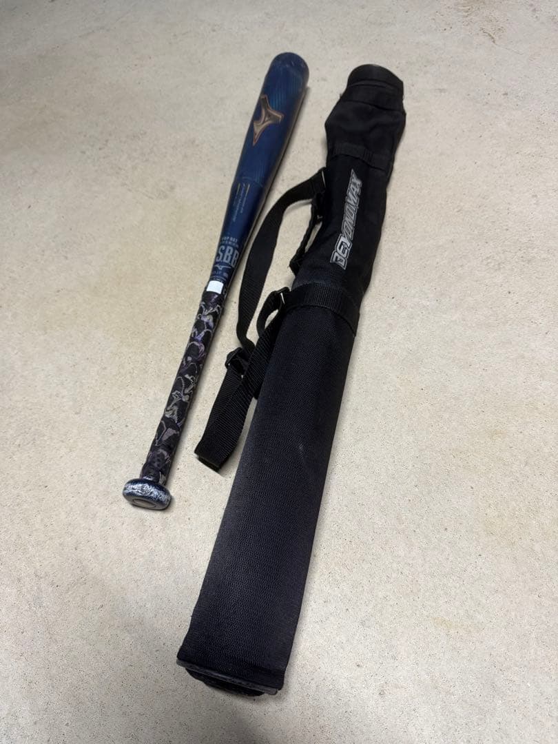 BEYOND MAX LEGACY 軟式バット 76cm ミドル