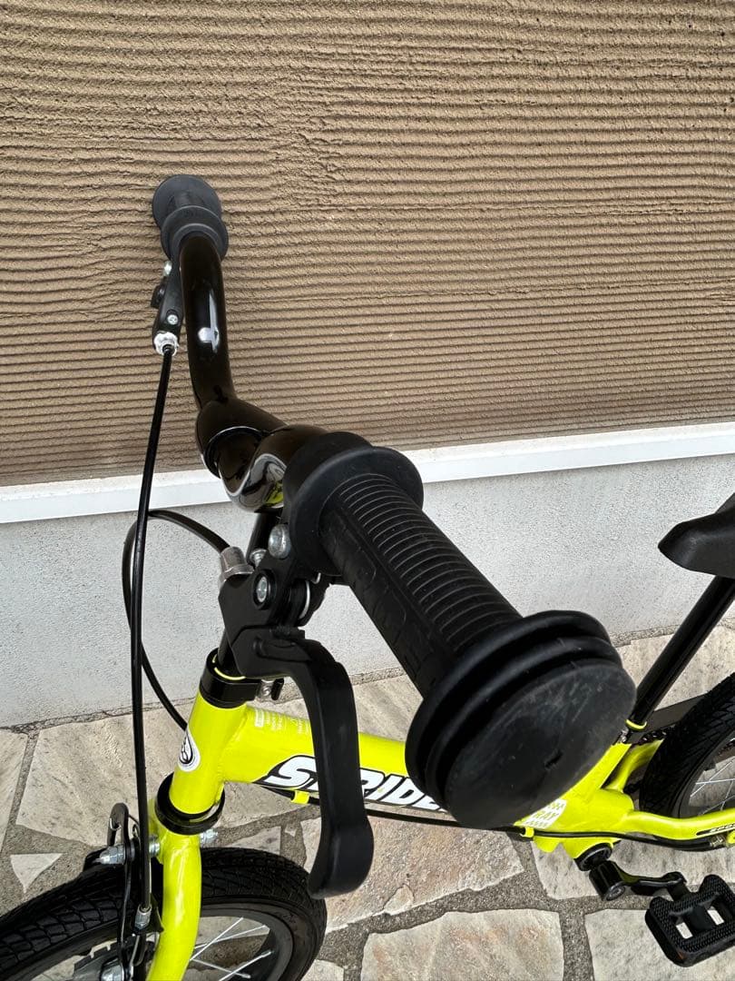 美品 ストライダー限定色 STRIDER 14X ライムイエロー 幼児自転車
