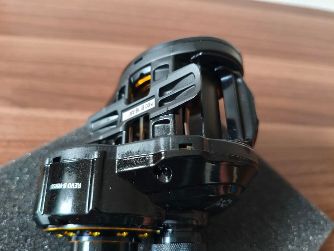 ［新品未使用］レボ ビッグシューター WM50 右ハンドル AbuGarcia