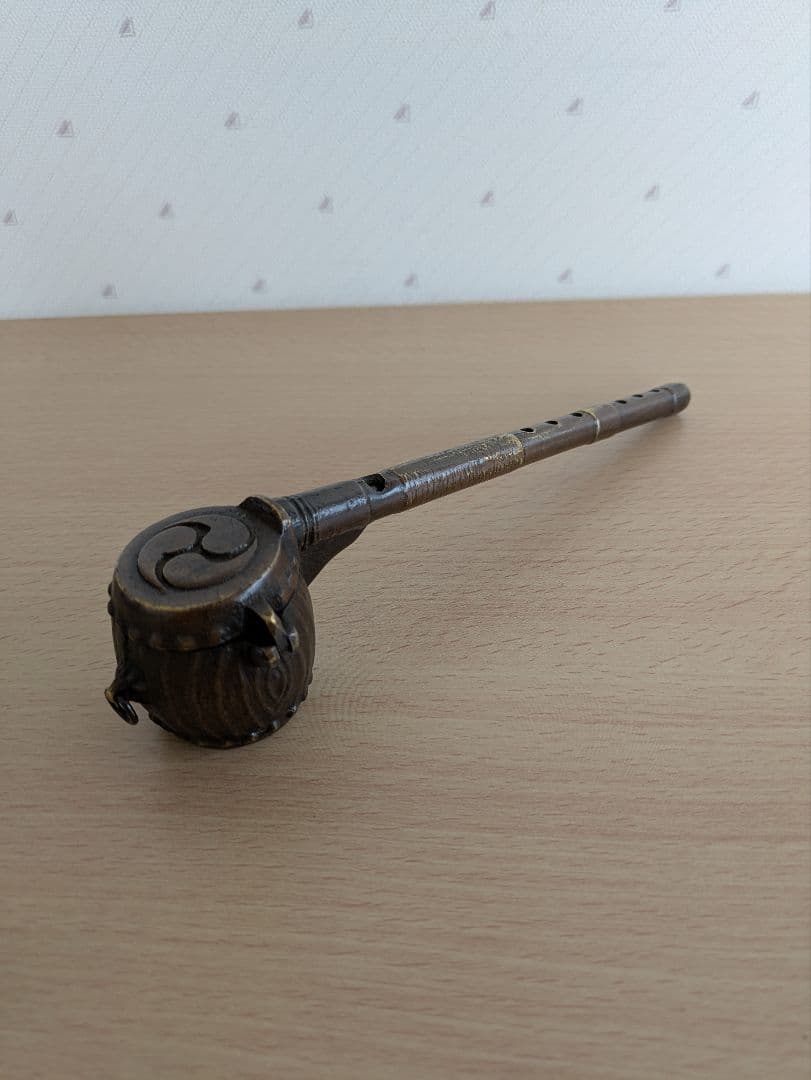 矢立　太鼓型　三つ巴模様