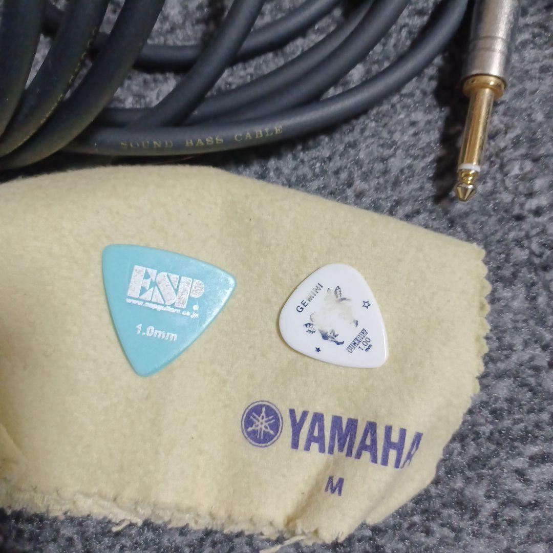 YAMAHA　ヤマハ　エレキギター　BB414 ケース　付属