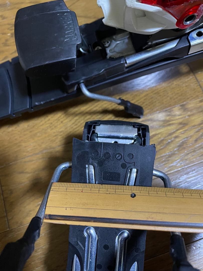 ビンディングMarker XCE12 プレート　OGASAKA FM600