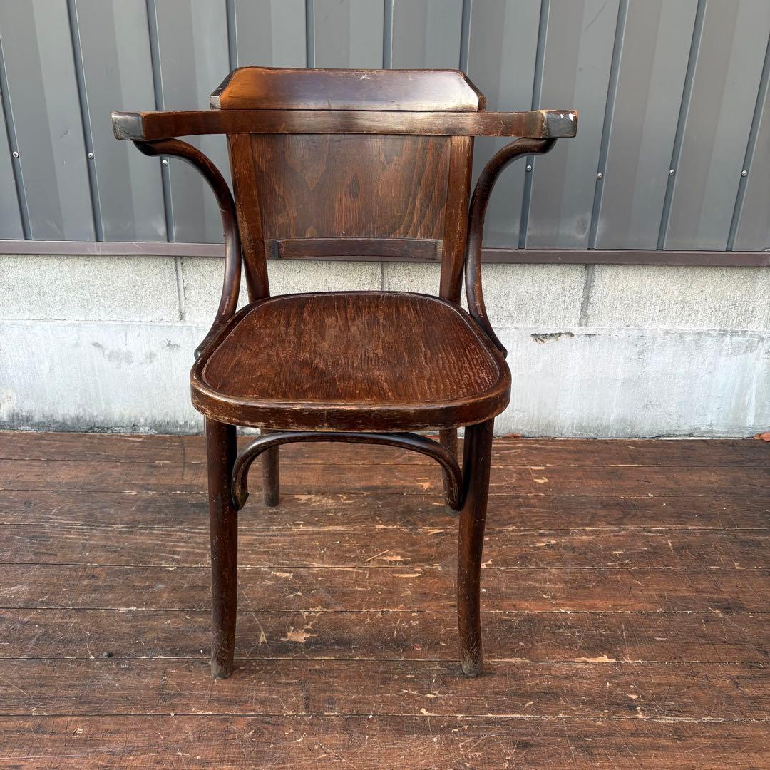②ルーマニア製 ヴィンテージ ベントウッドチェア アームチェア 曲木椅子 カフェ