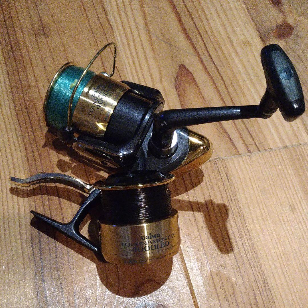 ちゅん太様美品！ダイワ　トーナメントZ 4000LBD