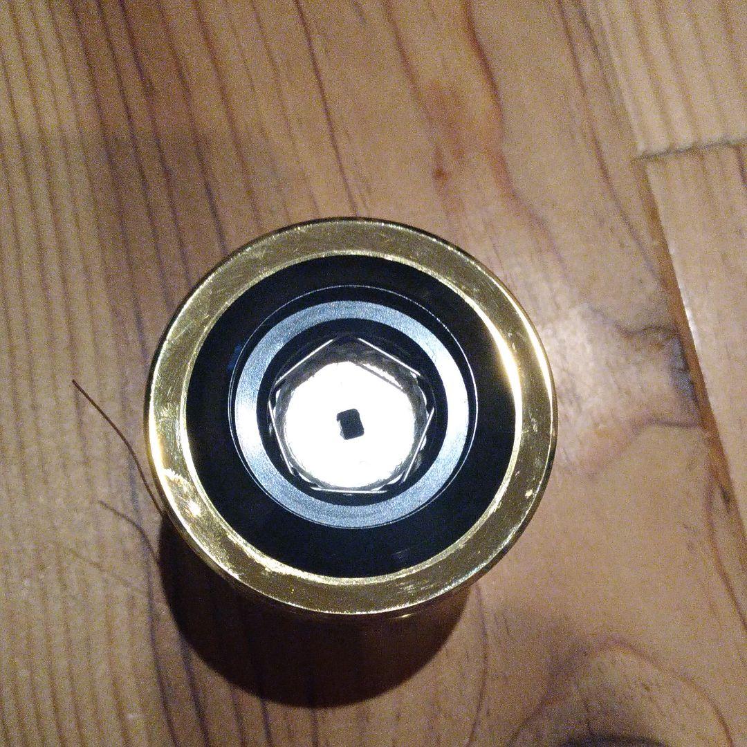 ちゅん太様美品！ダイワ　トーナメントZ 4000LBD